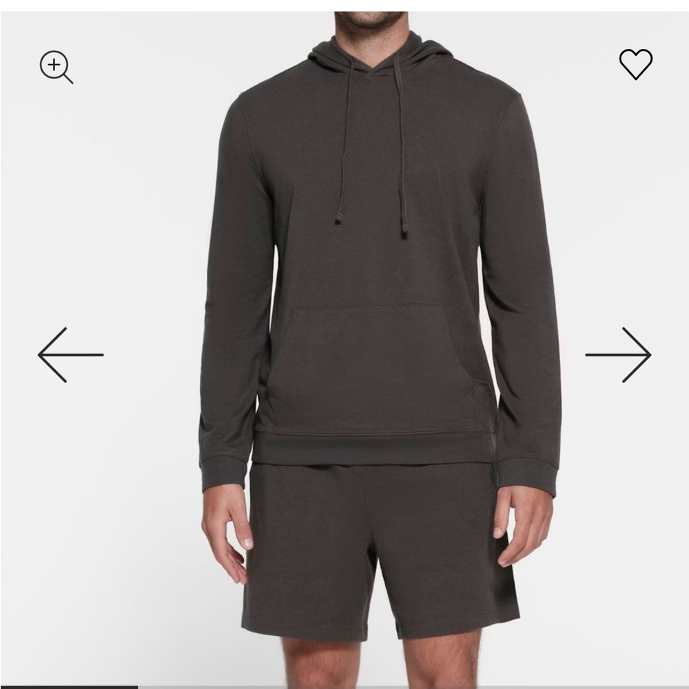 SKIMS Men's Dark Brown Sweater